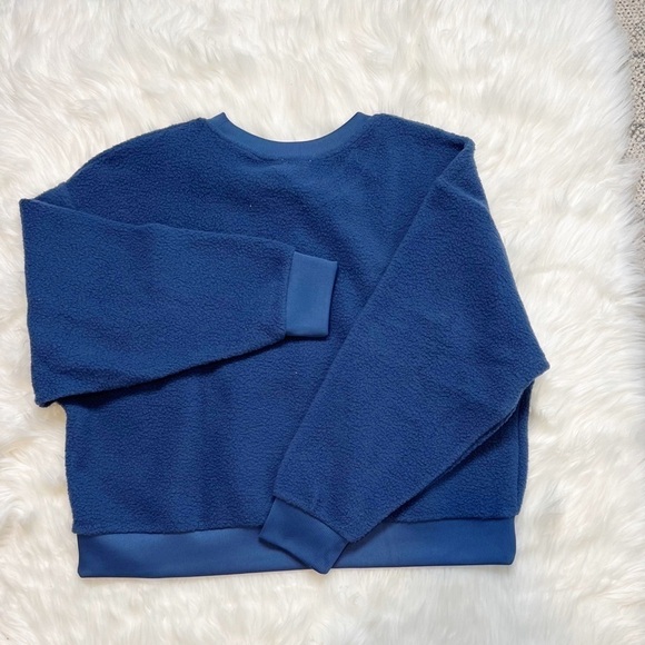 NEW Levi's Meadow Fleece Crewneck Sweatshirt - Picture 5 of 10